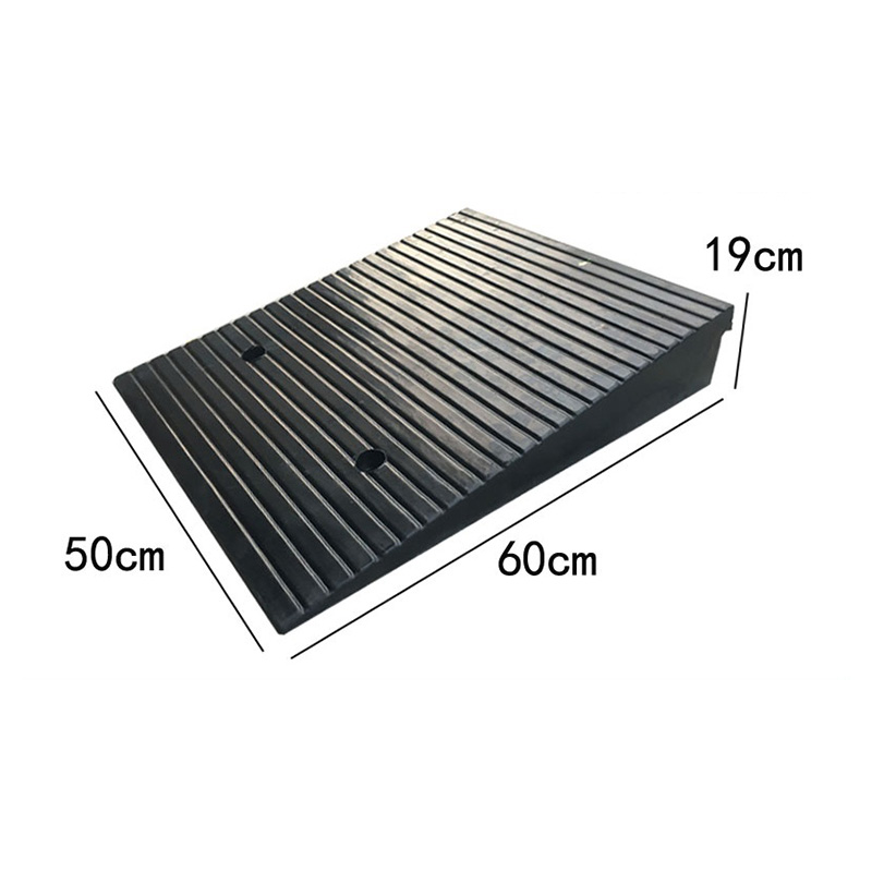 Heavy Duty Reflective Rubber Kerb Ramp, Portable Lightweight Vehicle,  Anti-Slip Traction Surface